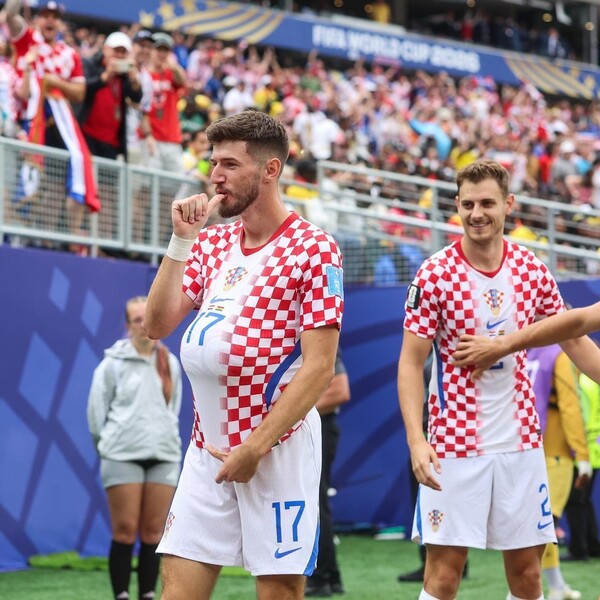 UŽIVO HRVATSKA – GANA Petar Sučić rasparao mrežu, Vatreni su trenutno prvi u grupi!