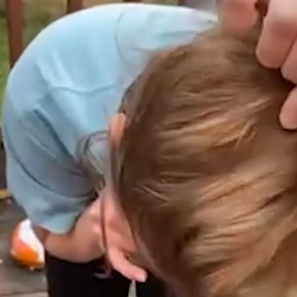 ''Imaš nešto u kosi'': Kad pomislimo da smo vidjeli baš sve, internet nas uspije iznenaditi