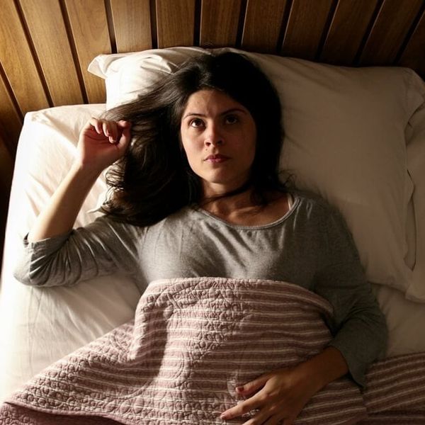 9 stvari koje trebate učiniti prije spavanja kako biste se ujutro probudili sretniji