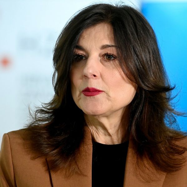 Sanja Musić Milanović u kaubojskim gležnjačama 2026.