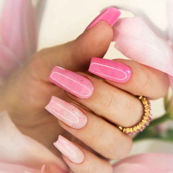Sjajne manikure za dočekivanje proljeća sa stilom