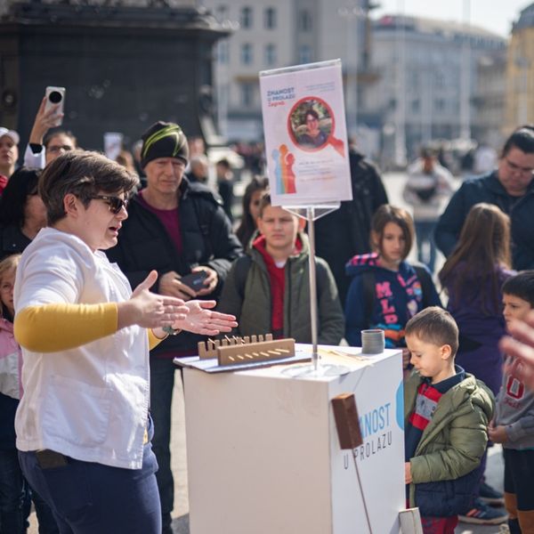 Znanstvenice na Dan žena dolaze na splitsku Rivu i zagrebački Jelačić plac
