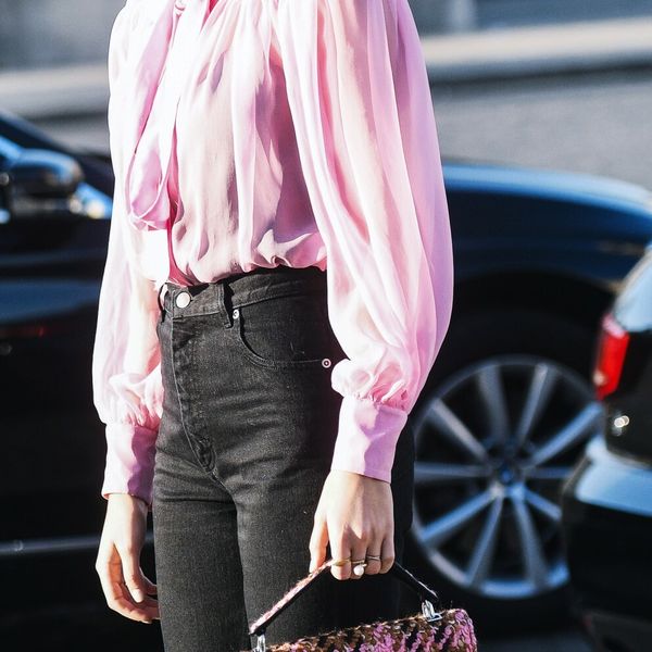 Ponuda ružičastih bluza i košulja u trgovinama