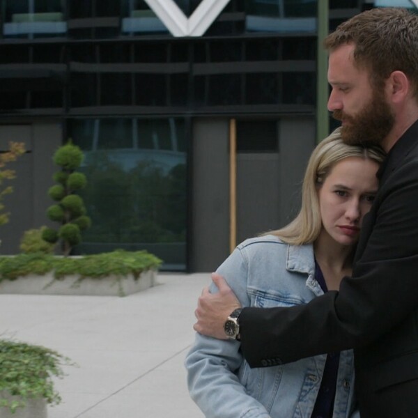 U dobru i zlu: Nudi joj pomoć, a on je za sve kriv