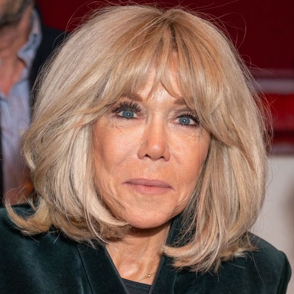 Brigitte Macron u crnoj odjevnoj kombinaciji 2026.
