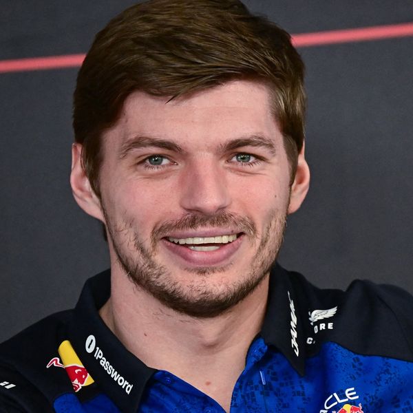 Max Verstappen sve dogovorio s Mercedesom, pomoći će im u lovu na titulu koju čekaju deset godina