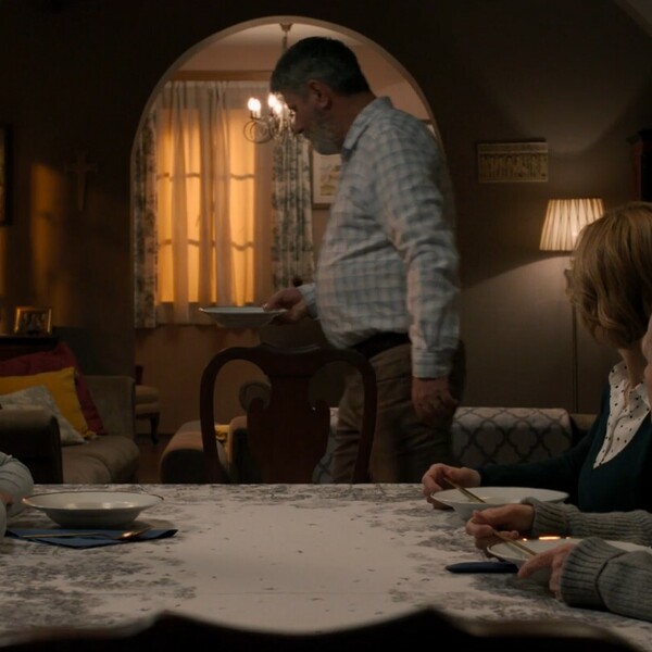 Kumovi: Svi su saznali – Vlastiti otac je ne može ni pogledati