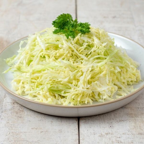 Ovako to rade Nijemci: Recept za najfiniju salatu od svježeg kupusa