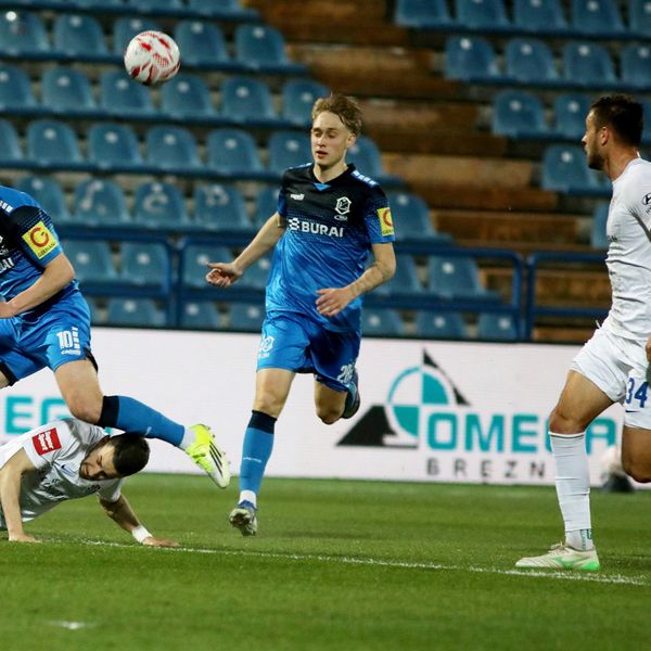 Teška ozljeda na utakmici HNL-a Varaždin - Vukovar 1991