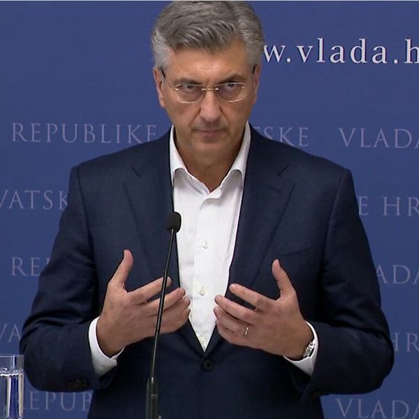 Andrej Plenković se obraća javnosti