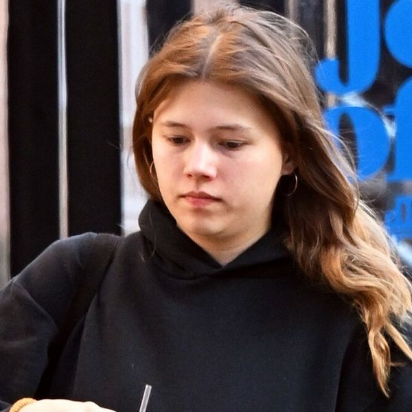 Znate li čija je ovo kći? Sve više nalikuje slavnom ocu koji je prerano preminuo