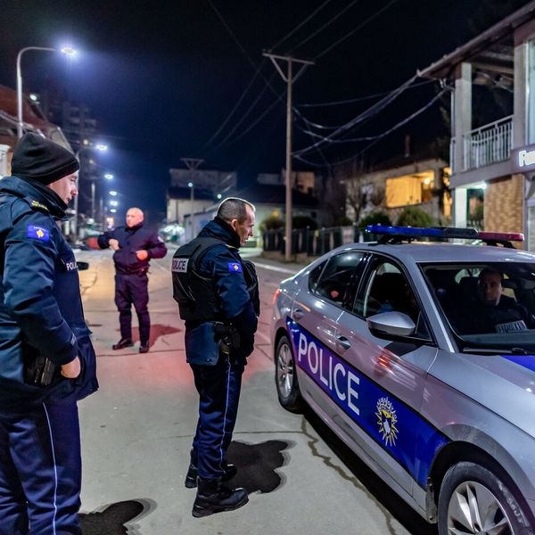 Strava na Kosovu: Nogometaš ubio svog brata, pucao mu je u genitalije