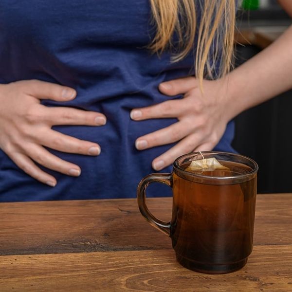 Čajevi protiv nadutosti: 11 biljaka koje će vam doslovno “ispuhati” trbuh