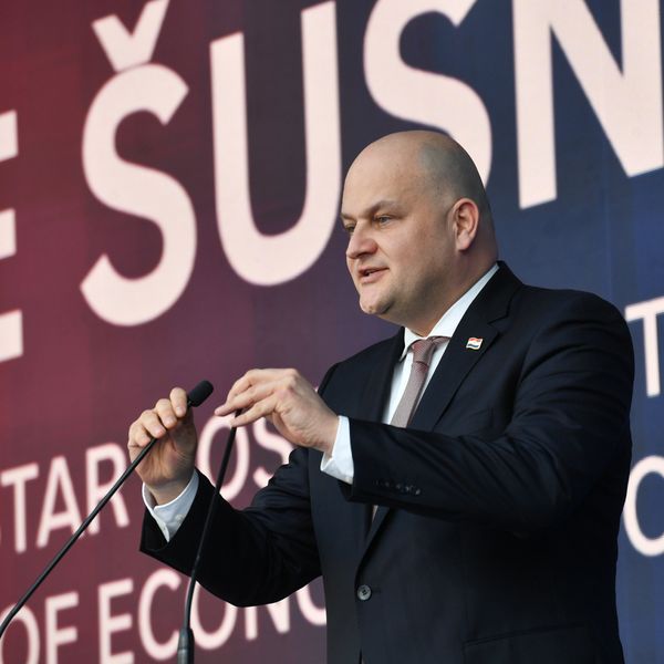 Vlada sutra predstavlja 10. paket mjera: Cijene struje i plina ostaju iste, značajna intervencija u cijene goriva