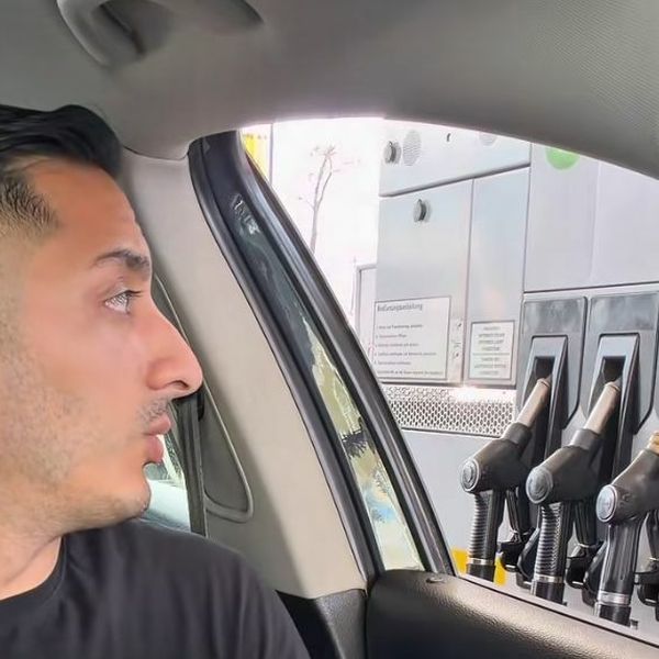 "Daj samo za 10 eura": Objava o cijeni goriva nasmijala vozače s cijelog Balkana