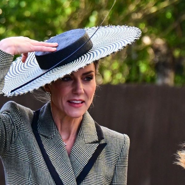 Kombinacija Catherine Middleton kojoj je vjetar donio wow efekt