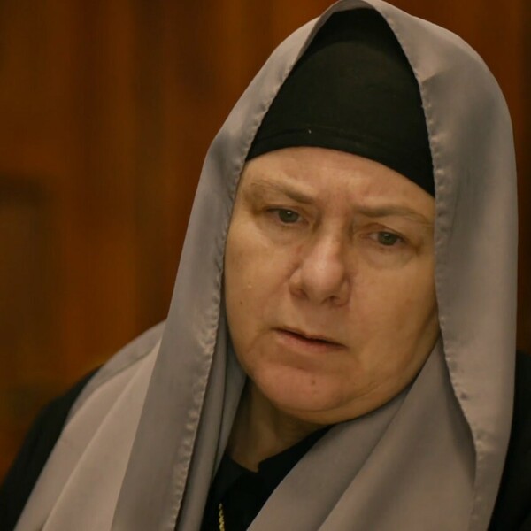 Crno more: Jako je uznemirena – Njezin sin nešto skriva