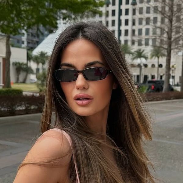 Adriana Ćaleta-Car u žutoj haljini na volane