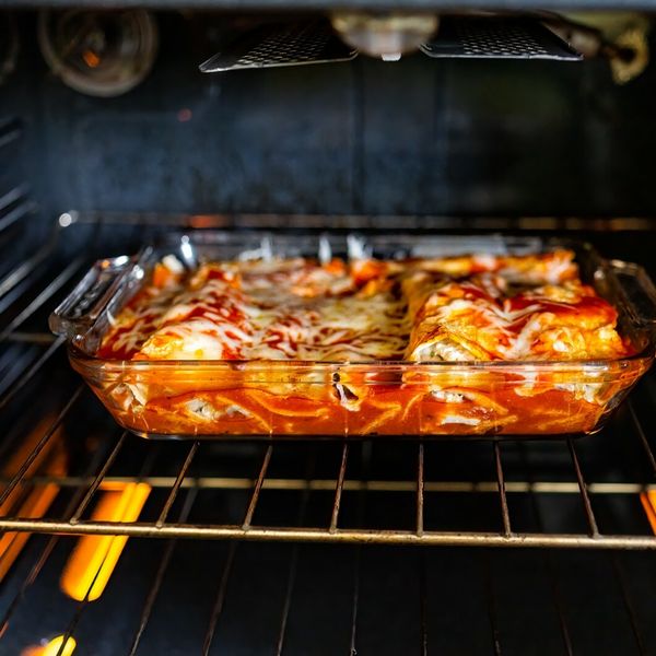 Kako peći s vatrostalnom staklenom posudom?