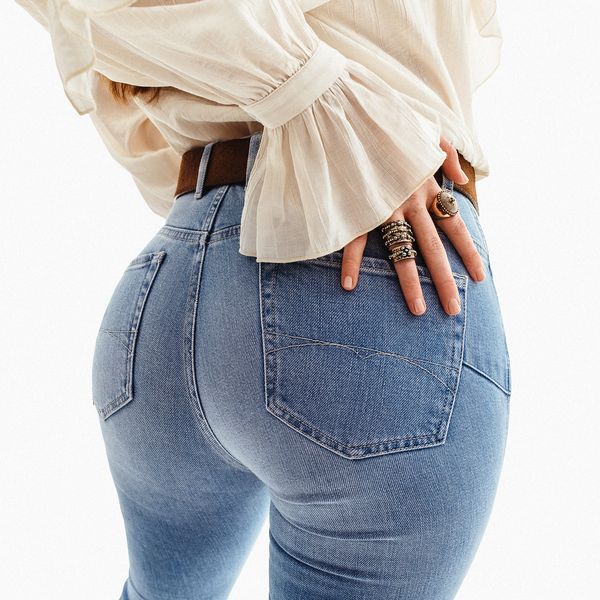 Odobrile guze: Modeli traperica koji su postali favorit iz jednog vrlo jasnog razloga