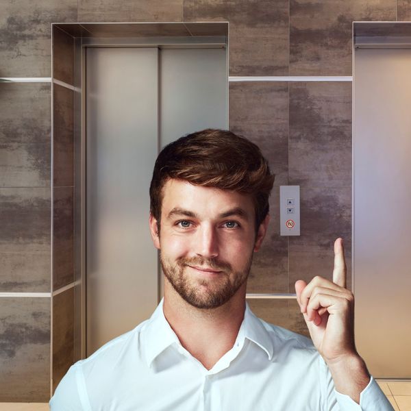 Zrcala u dizalu nisu samo za slikanje. Jeste li znali koja im je prava uloga?