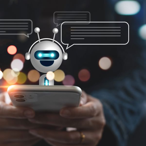 Meta i OpenAI najavili promjene koje bi trebale zaštiti tinejdžere pri komunikaciji s AI-jem