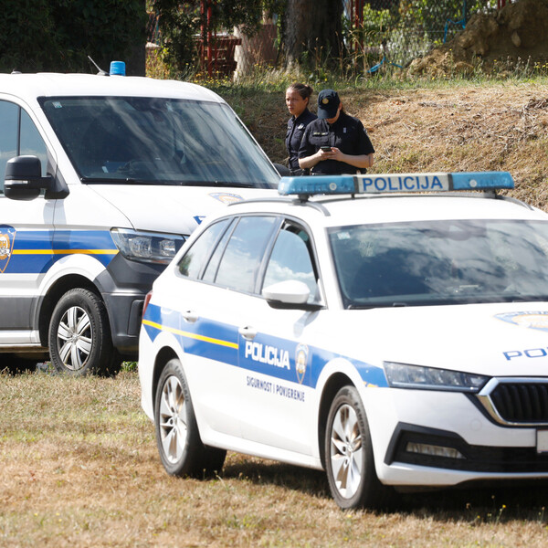 Užas u središnjoj Hrvatskoj: Policija u rijeci pronašla tijelo
