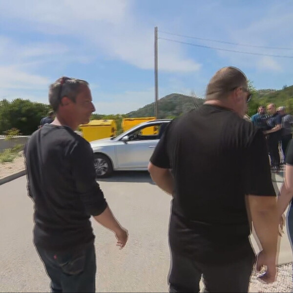 Napadnuta ekipa Poziva nakon priče o groblju na privatnom zemljištu