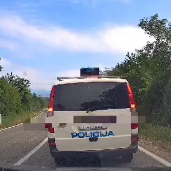 Snimka iz Hrvatske nasmijala gledatelje: "Instant karma, popravio mi je dan!"