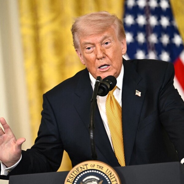 Trump produljio rok EU-u za trgovinski dogovor i zaprijetio višim carinama