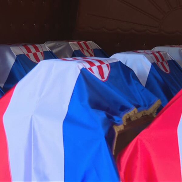 Hrvatska preuzela od Slovenije posmrtne ostatke 500 žrtava poratnih likvidacija