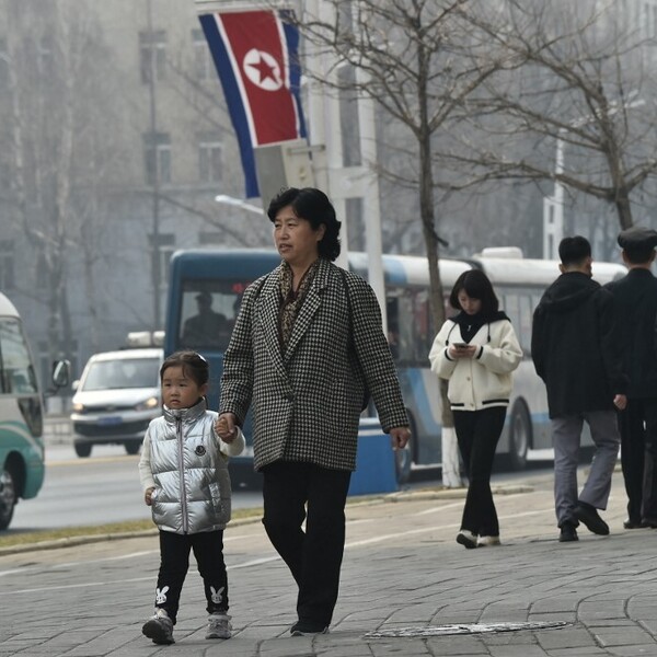 Porast automobila u Sjevernoj Koreji, u Pjongjangu je teško pronaći parking