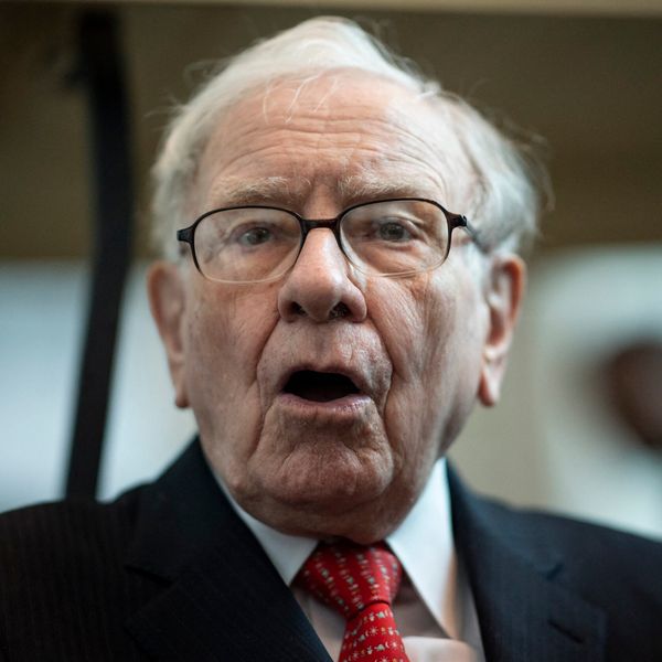 Buffettov Berkshire Hathaway presložio portfelj – evo koje dionice je kupovao, a kojih se rješavao
