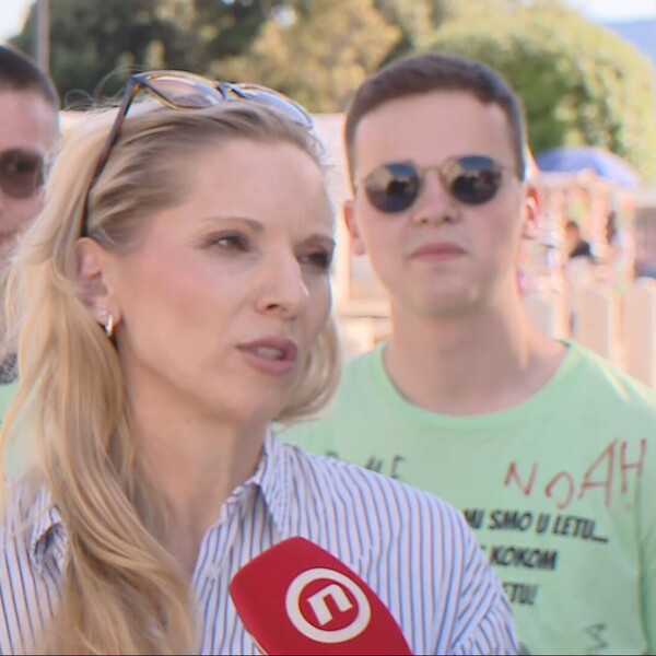Razrednica iz Zadra kojoj su maturanti kupili novi automobil u Dnevniku Nove TV