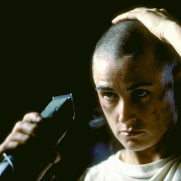 Obrijana glava Demi Moore u filmu G.I. Jane