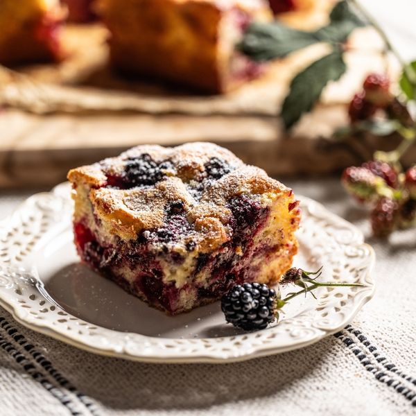 Biskvitni kolači na jednom mjestu