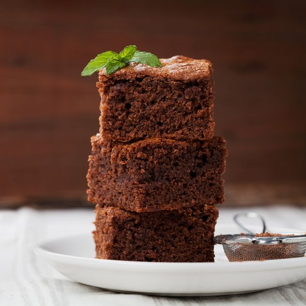 Recept za kakao-kocke bez jaja, mlijeka i maslaca