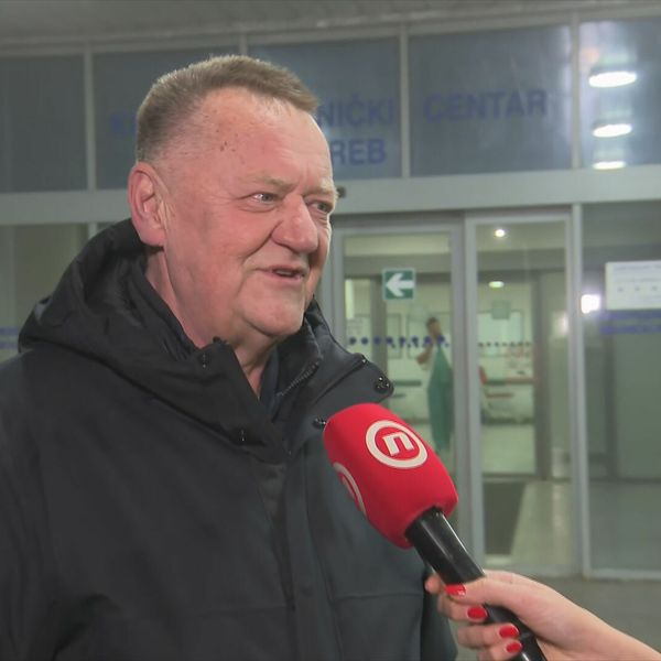 Kaos na hitnoj: Pristižu stotine pacijenata, vozila hitne stoje u kolonama