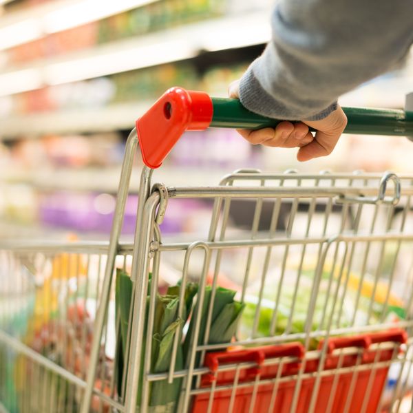 Zbog povišene razine pesticida povlači se grožđica sušena