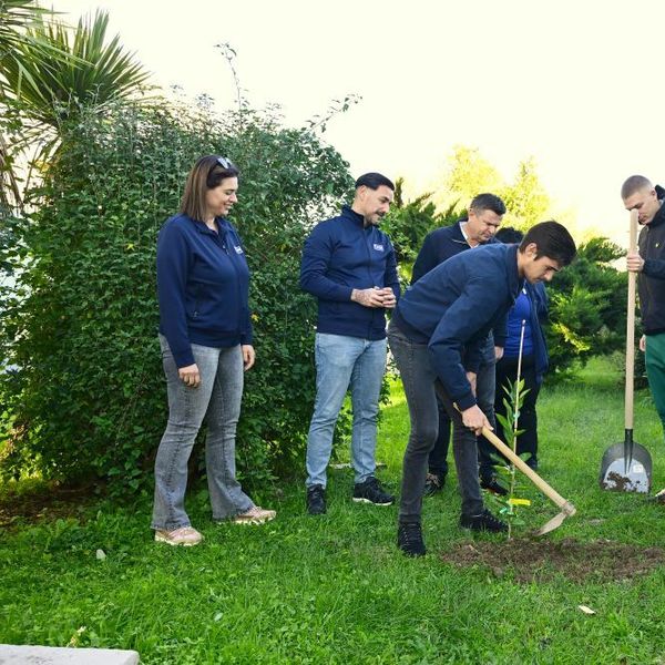 „JYSK za moj zeleni grad“ stigao u Opuzen: školarci dobili novi zeleni vrt