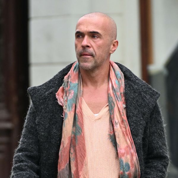 Muška ulična moda Zagreb u nježnoj boji breskve