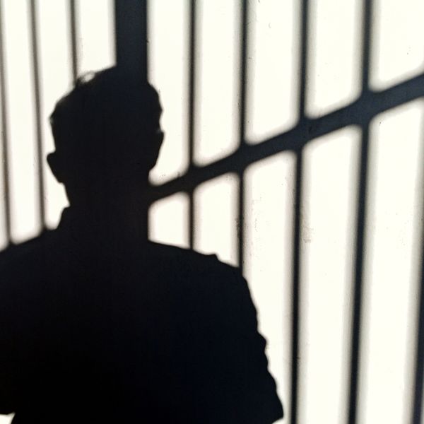 Sin poznate pjevačice završio u istražnom zatvoru