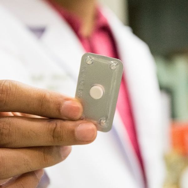 Šokantno otkriće: Lijek koji žene već godinama koriste mogao bi spriječiti najagresivniji rak dojke!