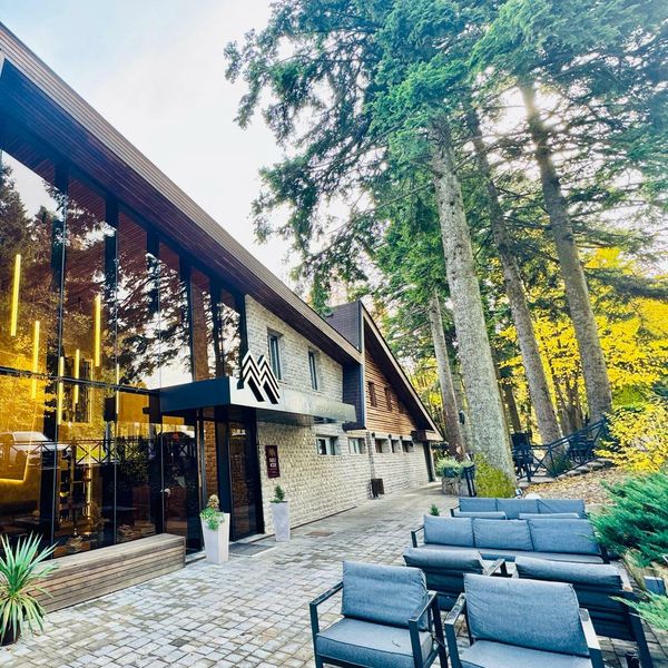 Bijele vode: Hotel usred nacionalnog parka u koji Hrvati dolaze radi fer cijena, hrane i predivne prirode