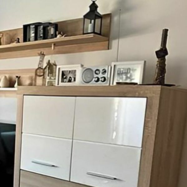 Oglas za poklanjanje namještaja nasmijao publiku! Pogledajte što je dopisano