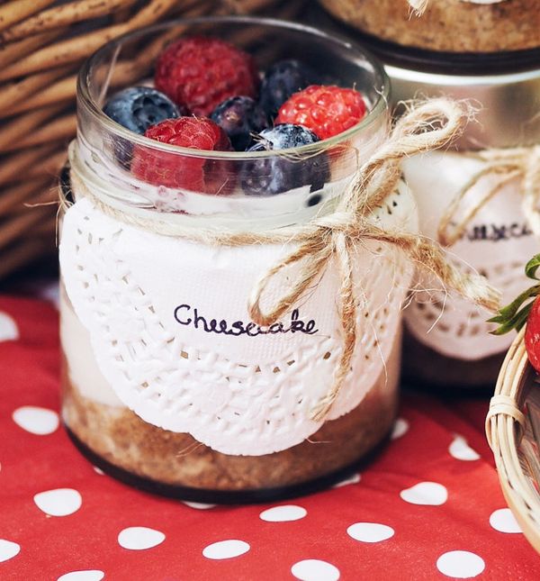 Recept za cheesecake u teglici vrlo je jednostavan i nema pečenja