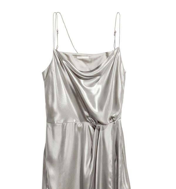 H&M haljina, 9,99 eura (74,24 kn)