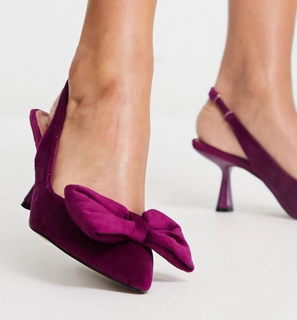 Asos, 17 funti (19,43 eura)