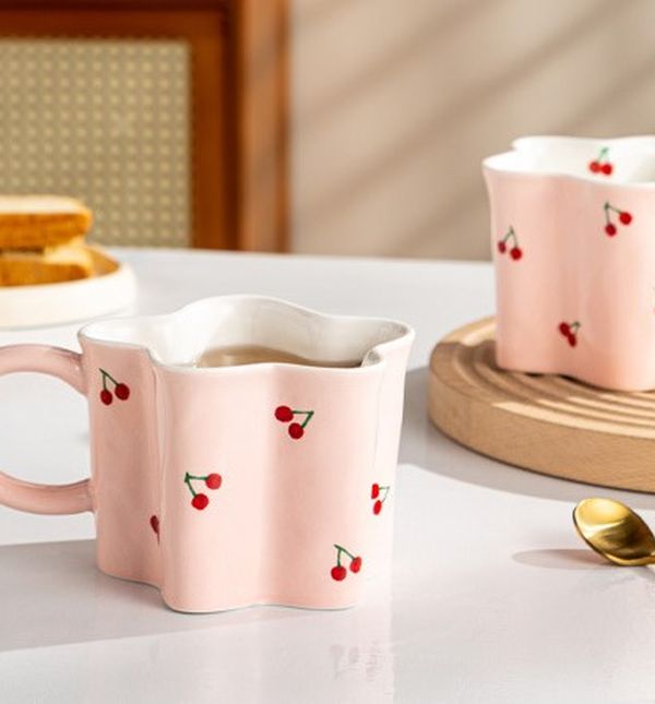 Ručno obojena šalica s motivom trešnje s AliExpressa - 3