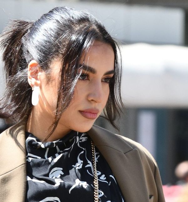 Ljepotica iz Zagreba u haljini s efektnim uzorkom